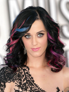 Katy Perry pink extensions